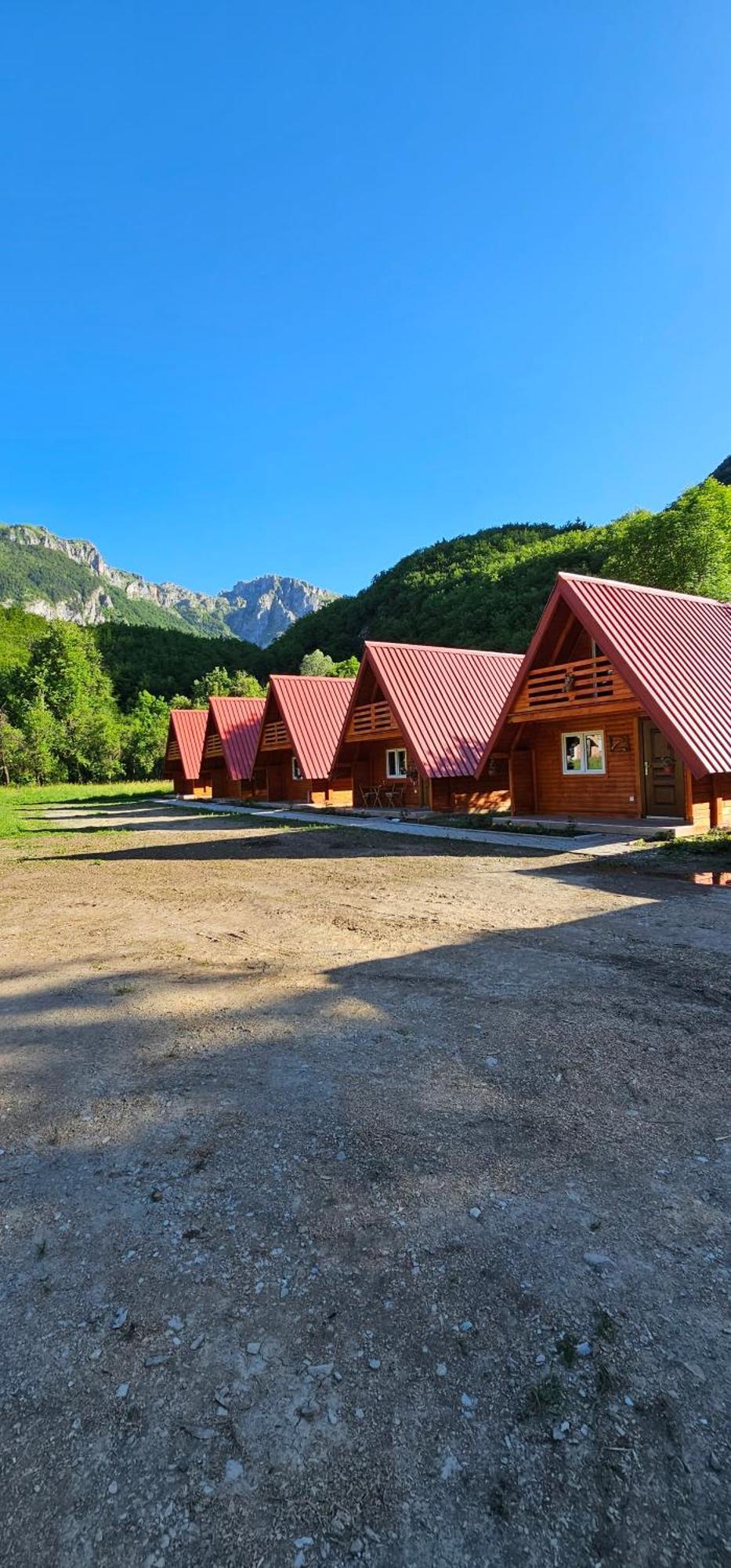 Villa Ekoo Katun Jezerca Vuthaj Exterior foto
